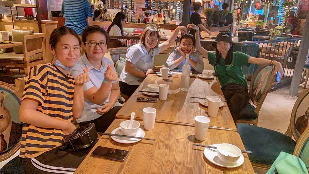 部門(mén)聚會(huì)